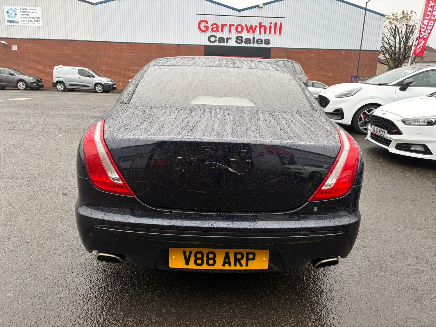 Used Jaguar XJ 2011 for sale - 76542908: Photo 8