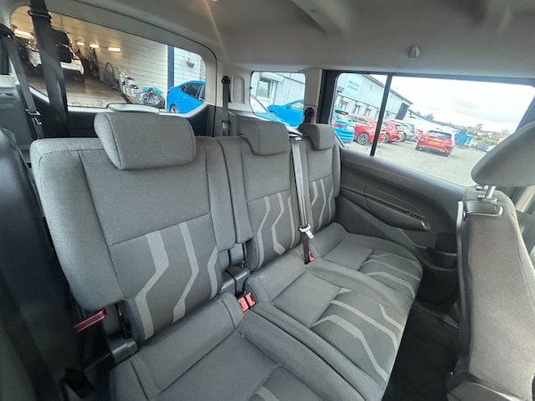 Used Ford Grand Tourneo Connect 2016 for sale - 75651727: Photo 12