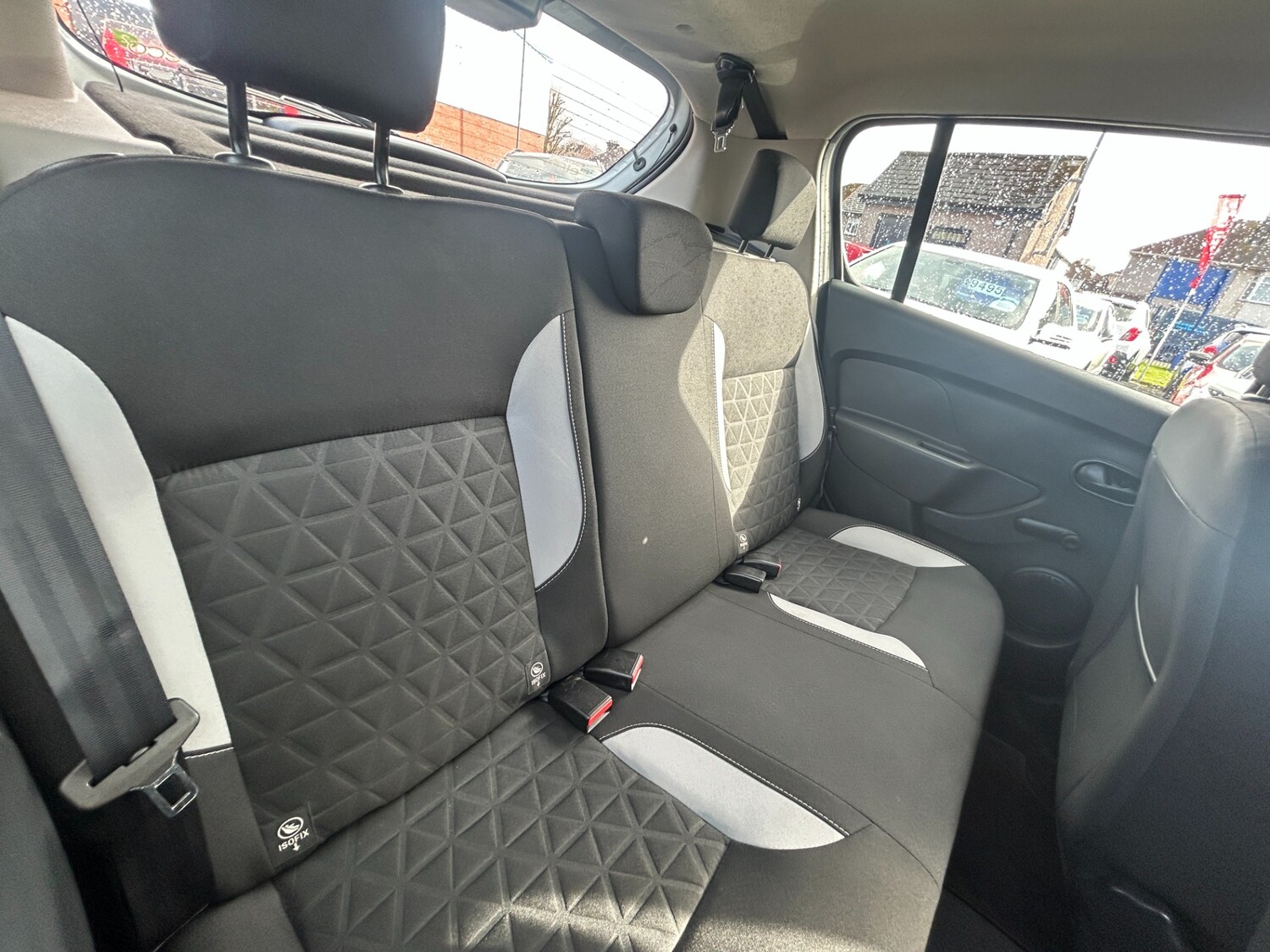 Used Dacia Sandero Stepway 2015 for sale - 77833618: Photo 14