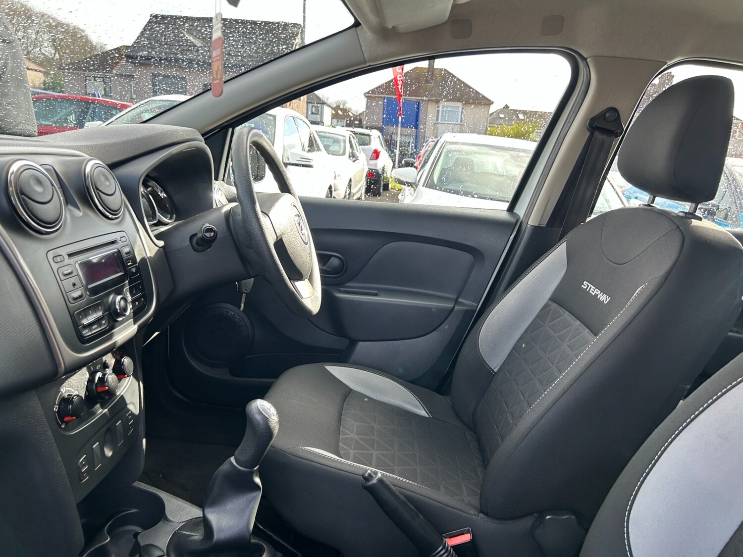 Used Dacia Sandero Stepway 2015 for sale - 77833618: Photo 15