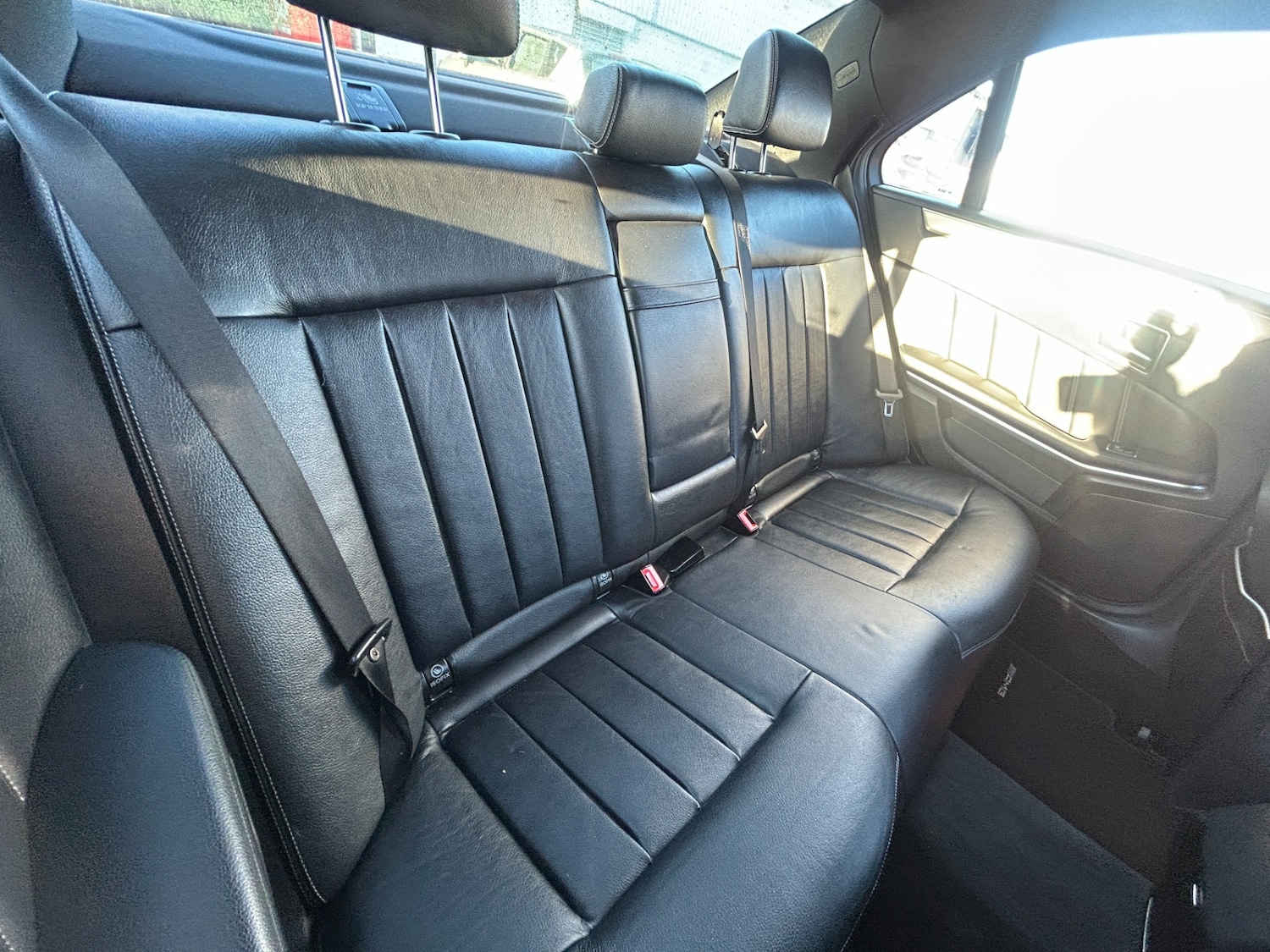 Used Mercedes-Benz E Class 2015 for sale - 76693507: Photo 12