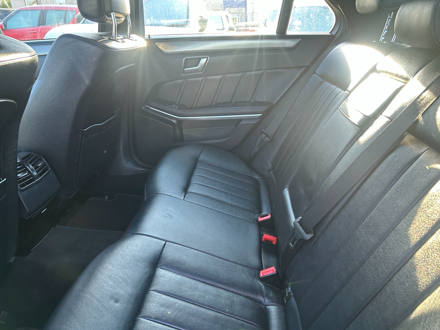 Used Mercedes-Benz E Class 2015 for sale - 76693507: Photo 13