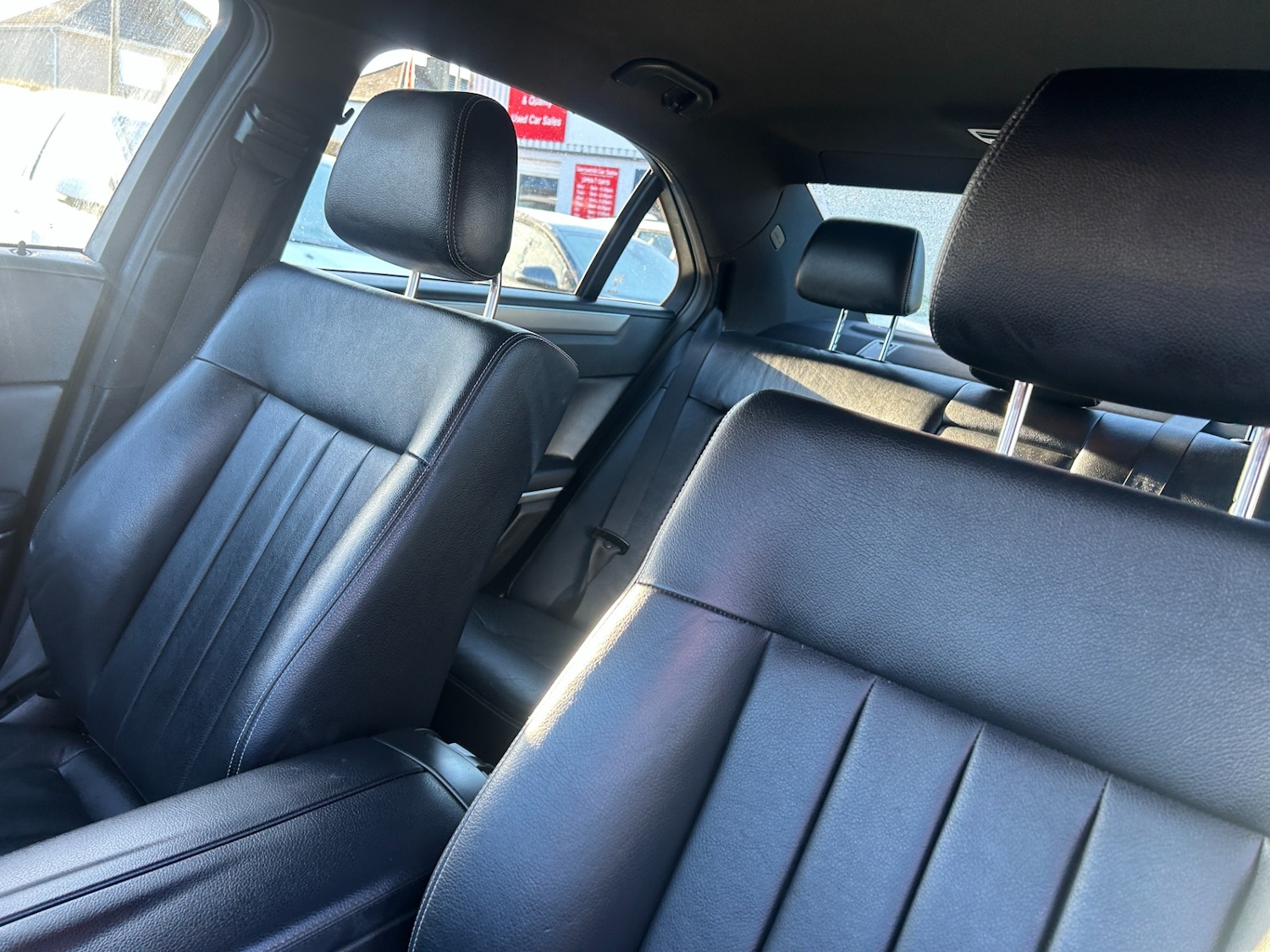 Used Mercedes-Benz E Class 2015 for sale - 76693507: Photo 16