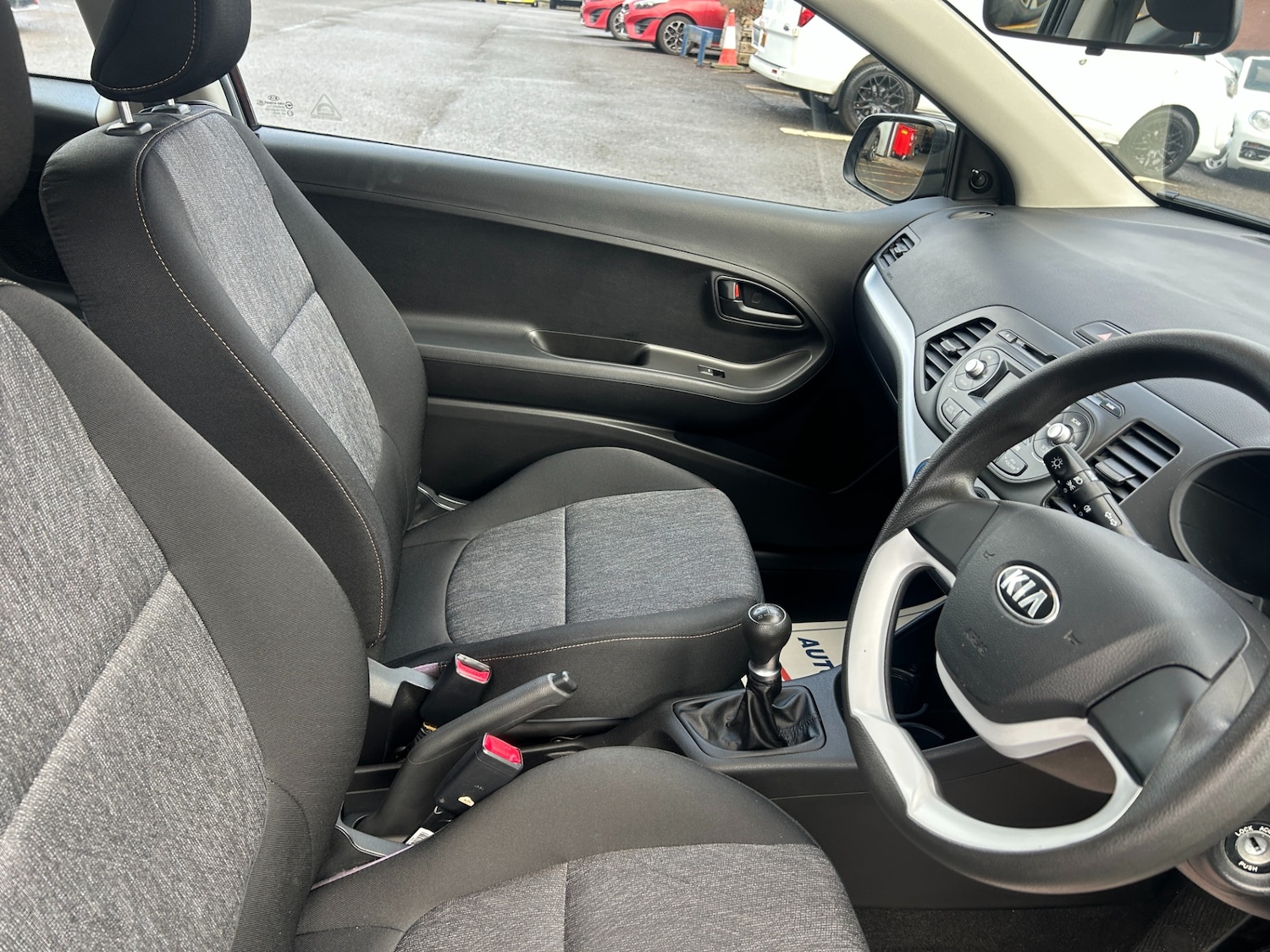 Used Kia Picanto 2014 for sale - 77364011: Photo 12