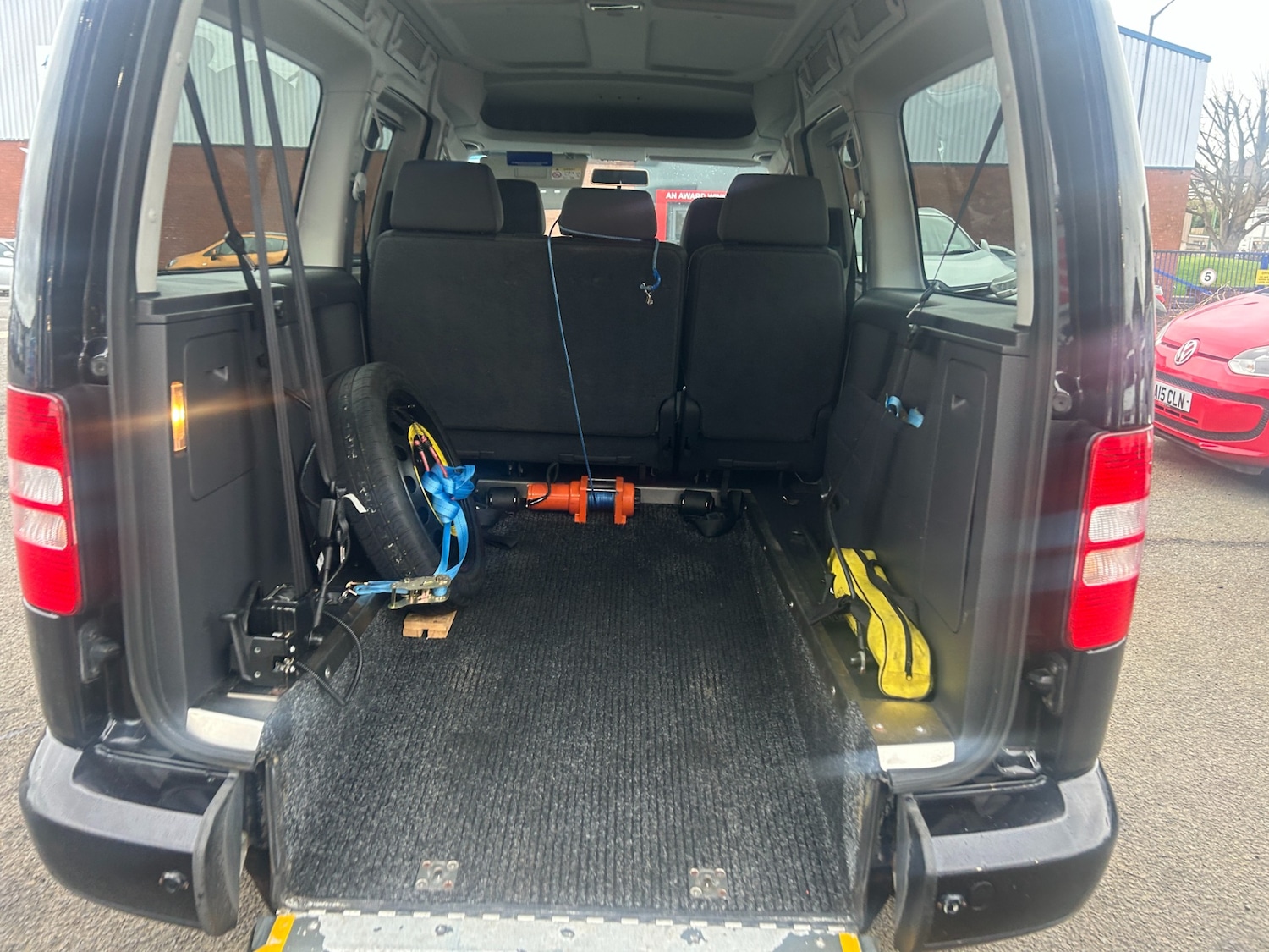 Used Volkswagen Caddy Maxi Life 2014 for sale - 77461669: Photo 18