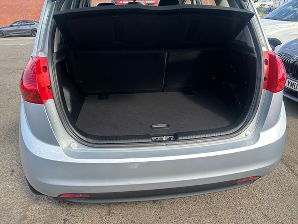 Used Kia Venga 2018 for sale - 75618753: Photo 15