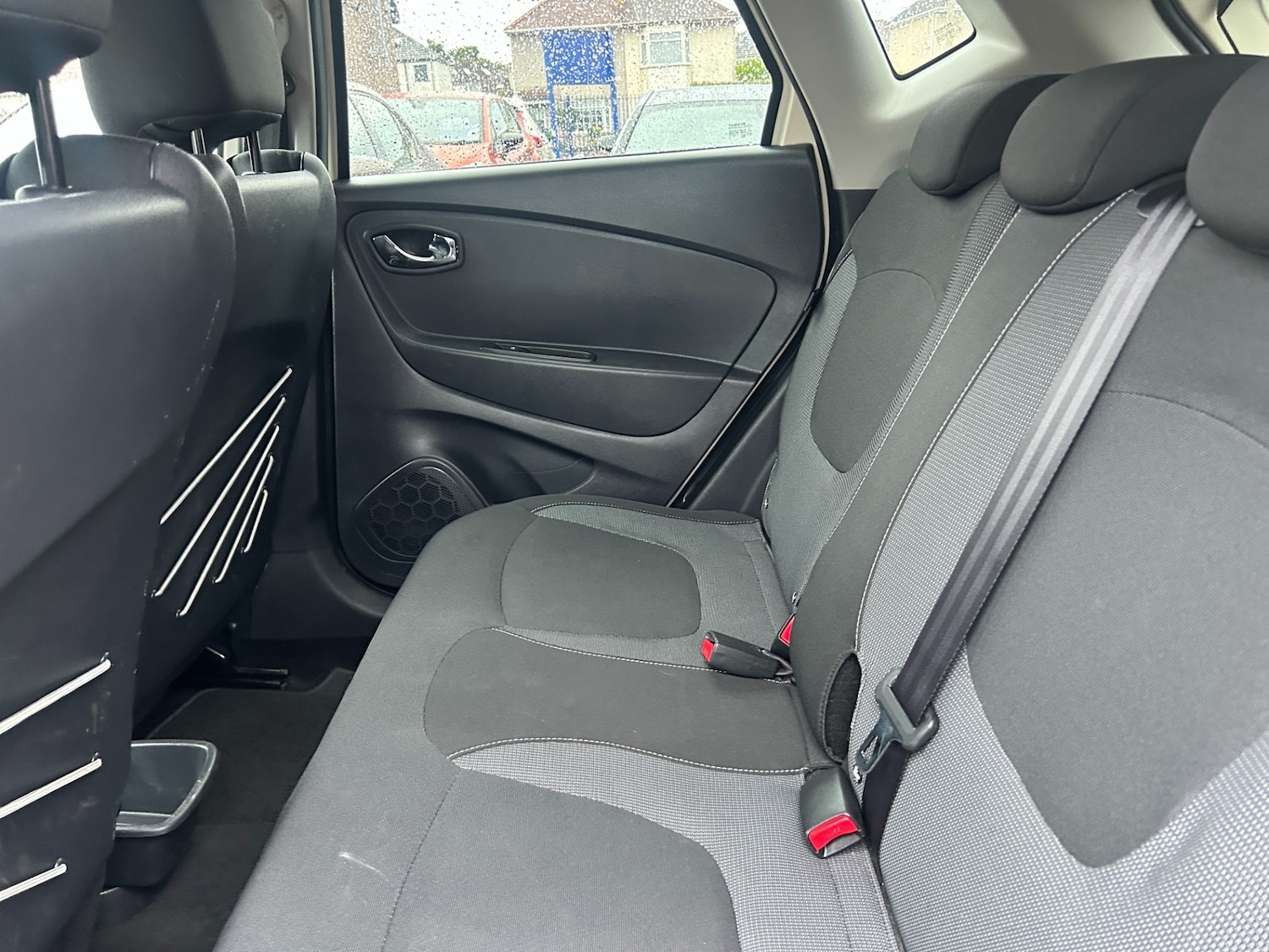 Used Renault Captur 2016 for sale - 76090977: Photo 16