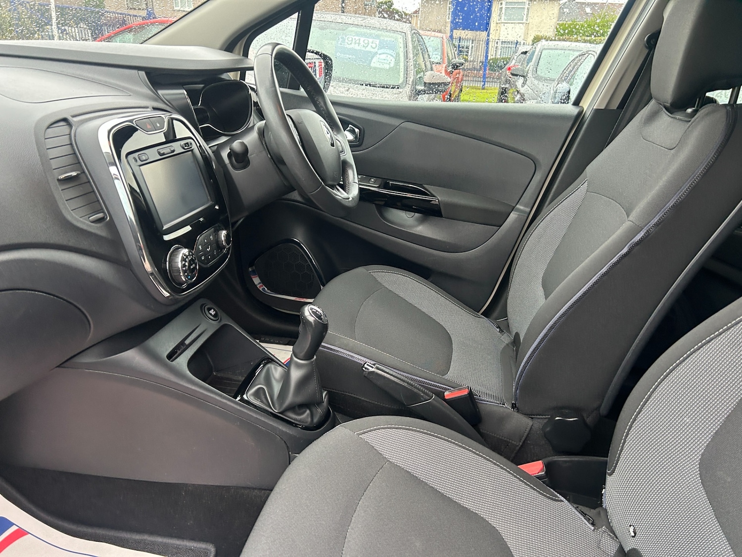 Used Renault Captur 2016 for sale - 76090977: Photo 17