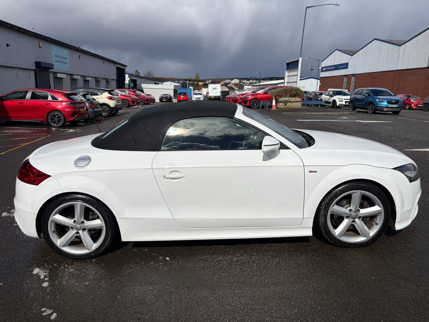Used Audi TT 2013 for sale - 78139947: Photo 12