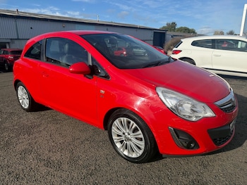 Vauxhall - Corsa