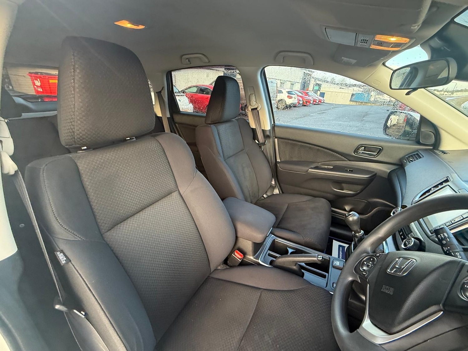 Used Honda CR-V 2018 for sale - 76748473: Photo 11