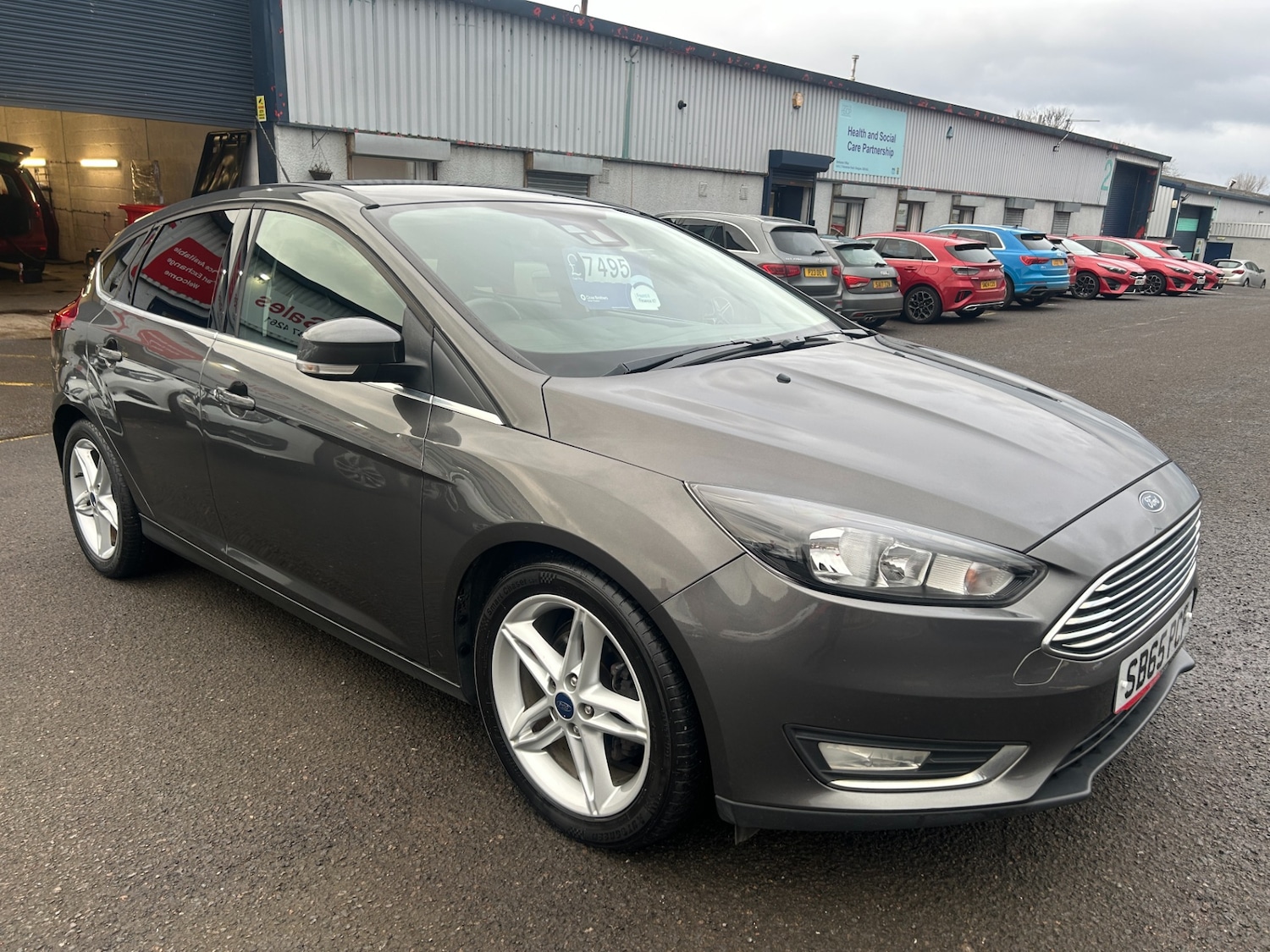 Used Ford Focus 2015 for sale - 77487130: Photo 9