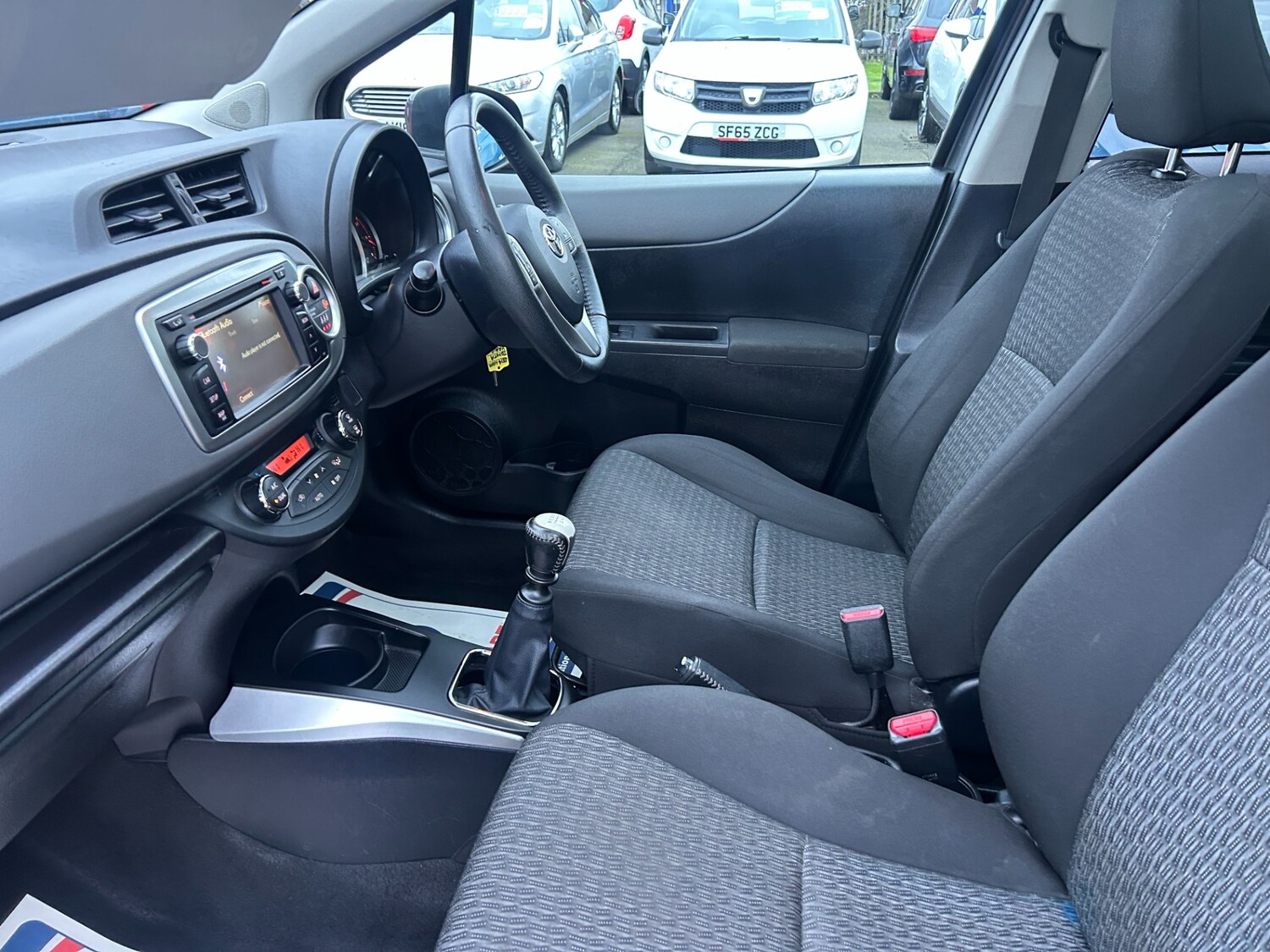 Used Toyota Yaris 2014 for sale - 77459754: Photo 15