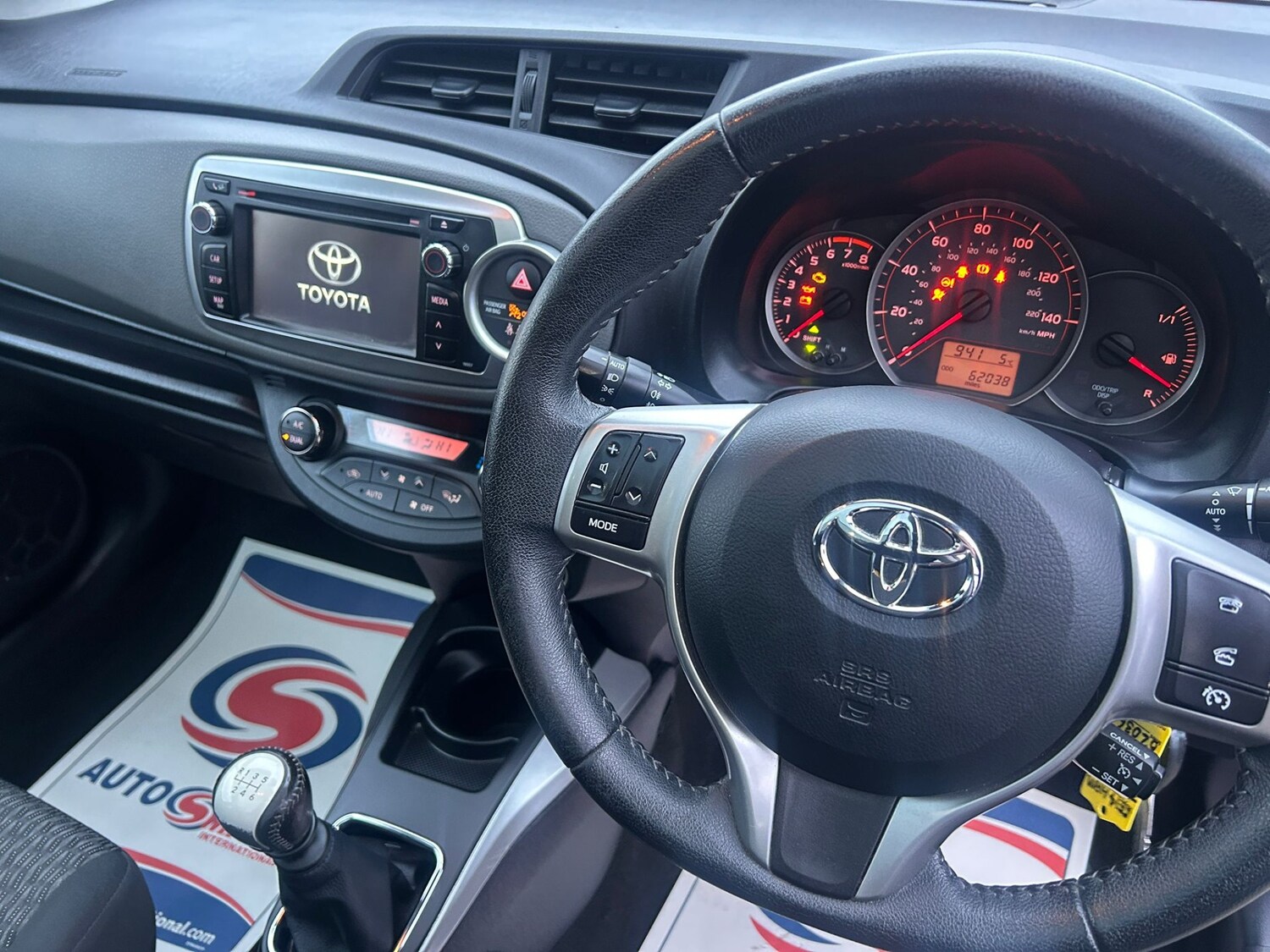 Used Toyota Yaris 2014 for sale - 77459754: Photo 22