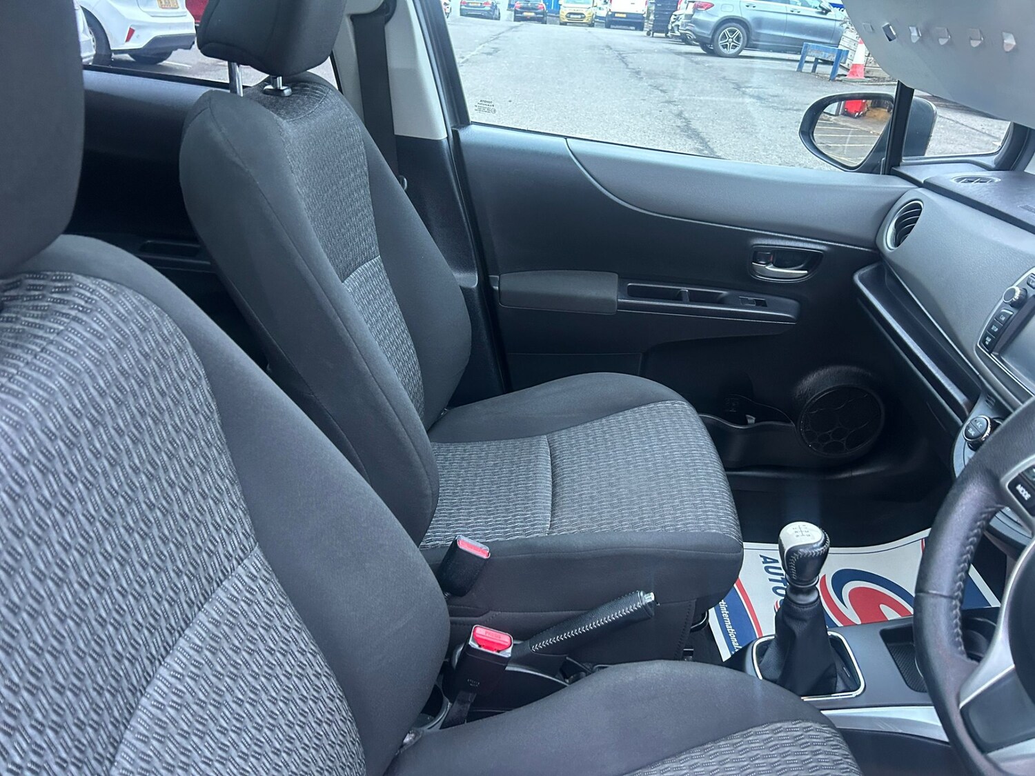 Used Toyota Yaris 2014 for sale - 77459754: Photo 24