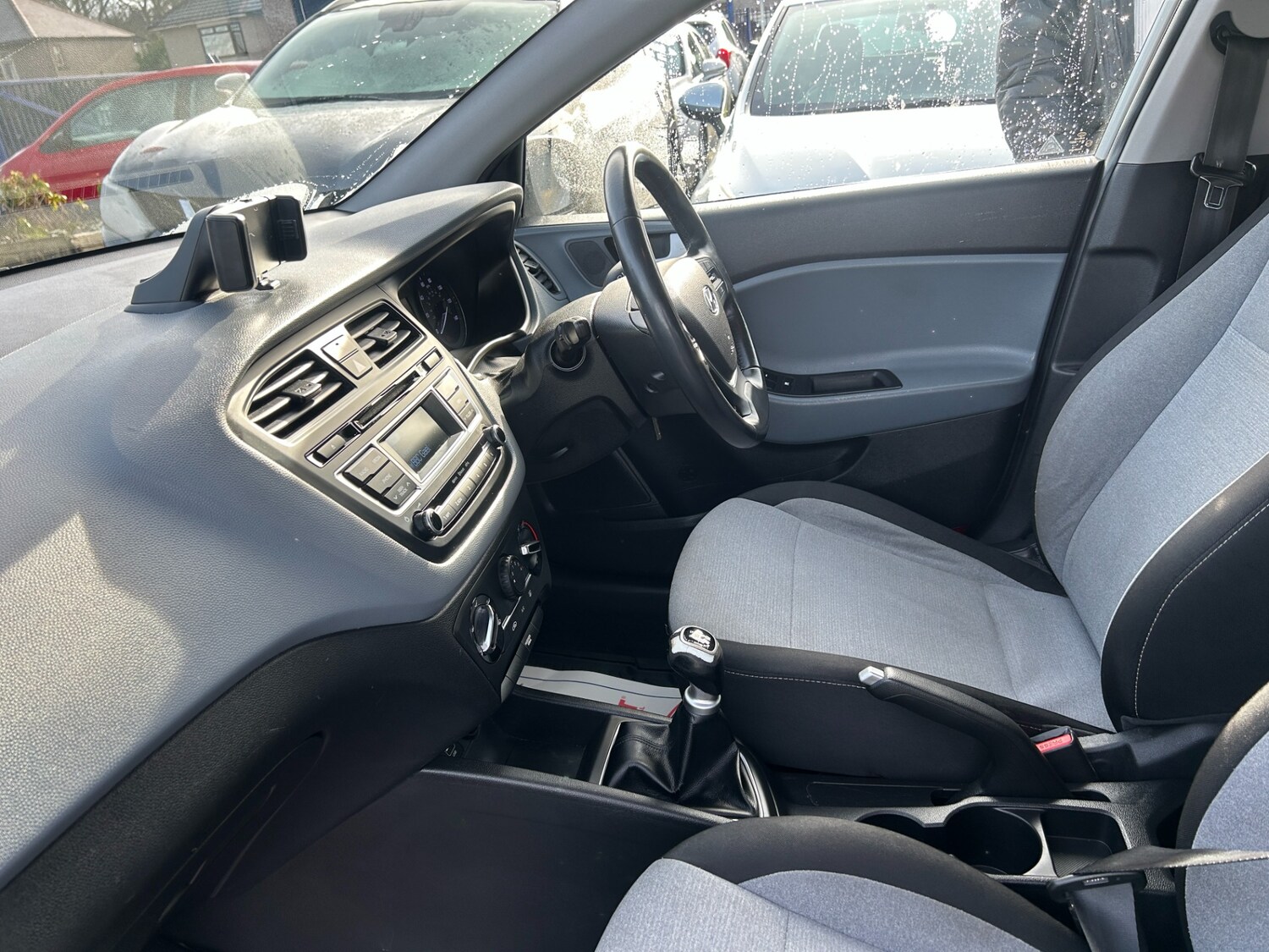 Used Hyundai i20 2015 for sale - 77555630: Photo 14