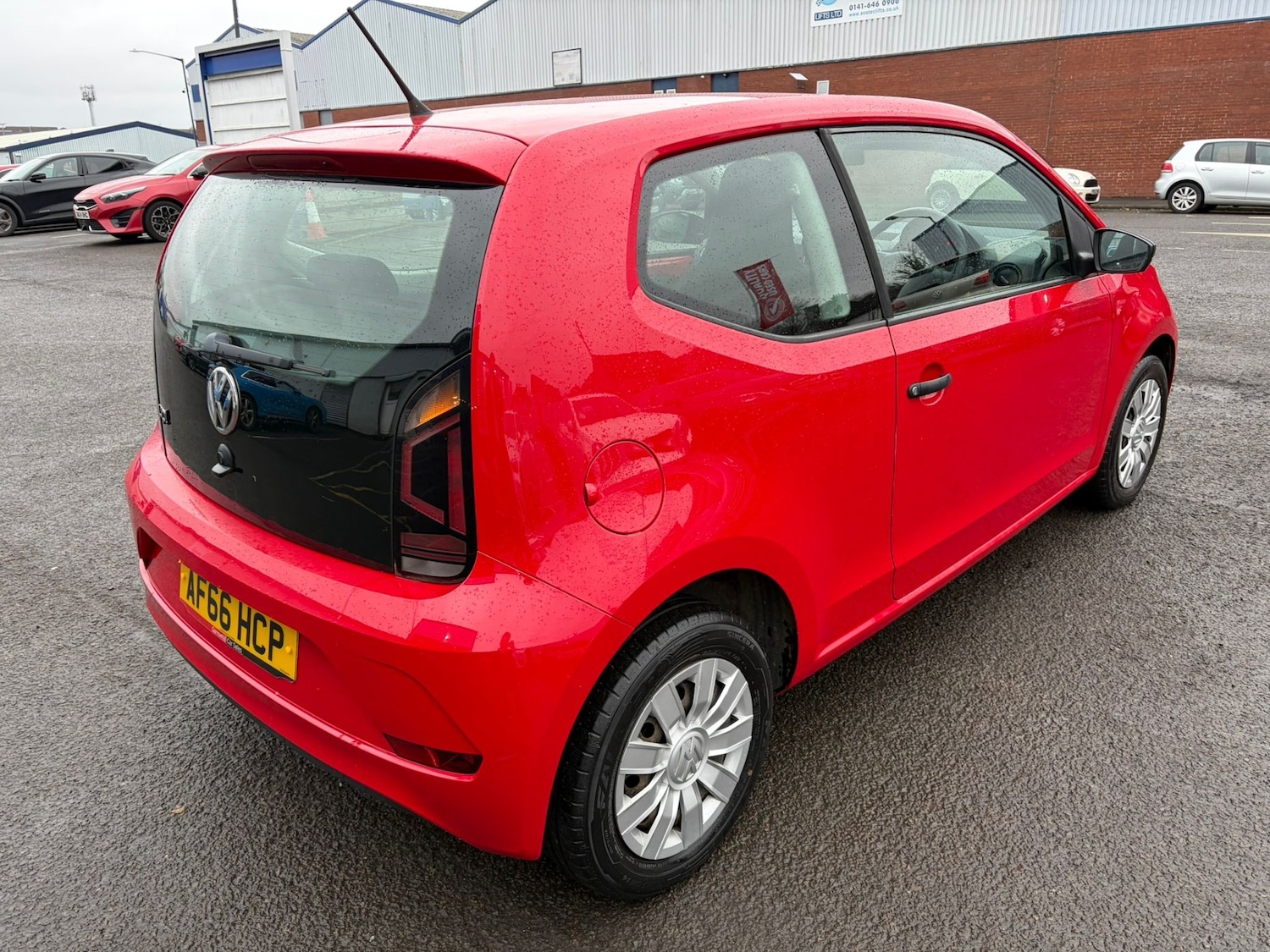 Used Volkswagen up! 2016 for sale - 76706631: Photo 6