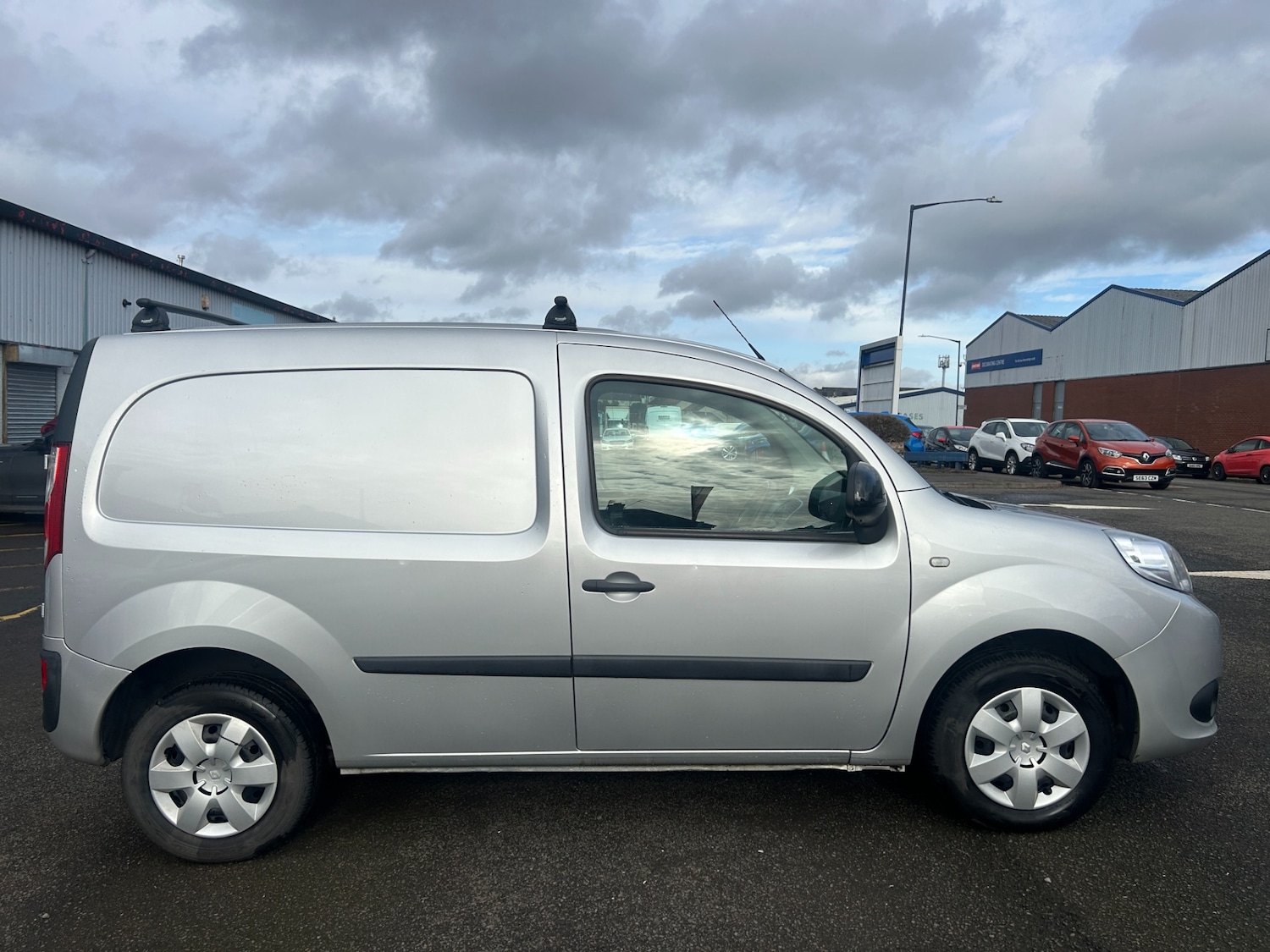 Used Renault Kangoo 2018 for sale - 77717713: Photo 8
