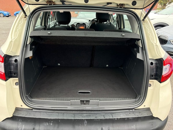 Used Renault Captur 2015 for sale - 76208657: Photo 16