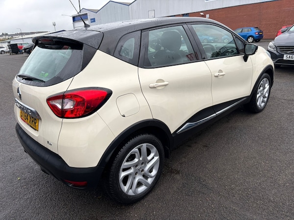 Used Renault Captur 2015 for sale - 76208657: Photo 8