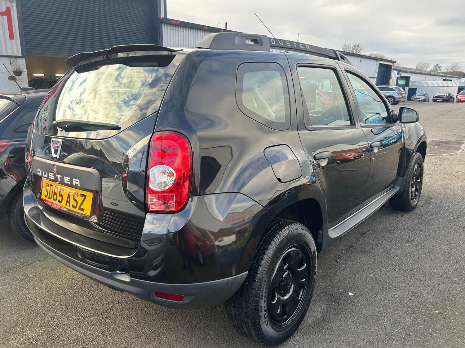 Used Dacia Duster 2015 for sale - 77718003: Photo 9