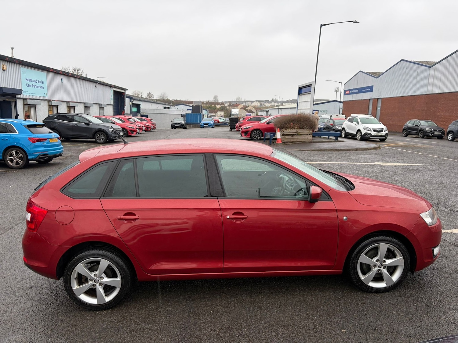 Used Skoda Rapid Spaceback 2015 for sale - 76709785: Photo 8
