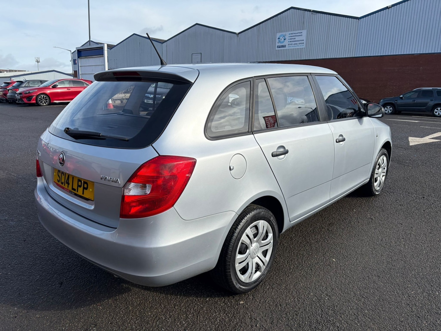 Used Skoda Fabia 2014 for sale - 77888959: Photo 5