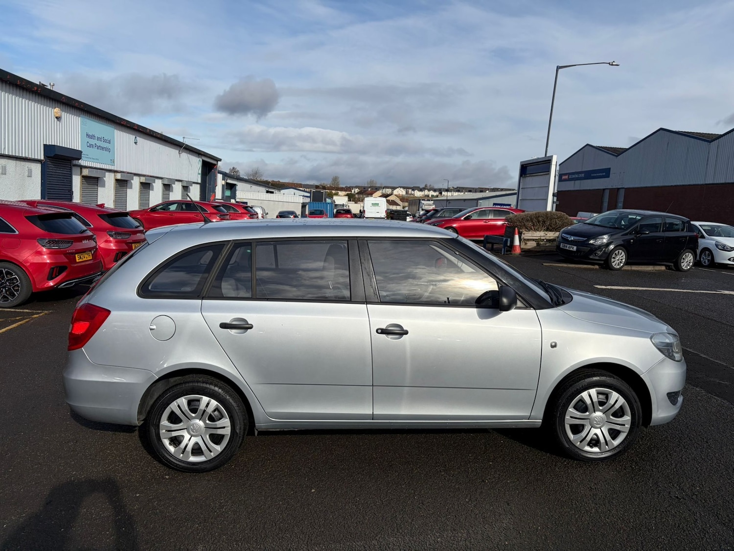 Used Skoda Fabia 2014 for sale - 77888959: Photo 6