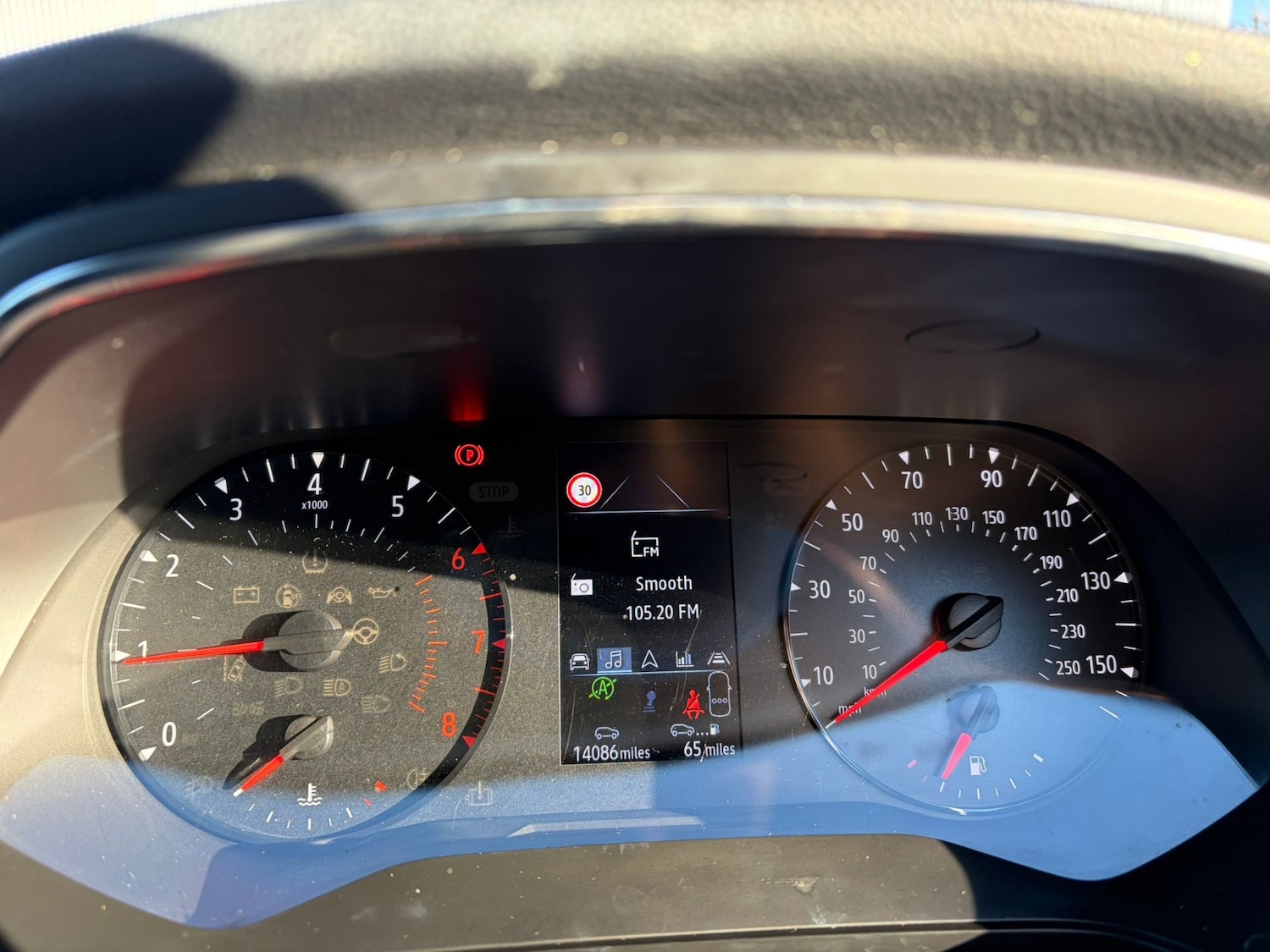 Used Renault Captur 2022 for sale - 76694653: Photo 11