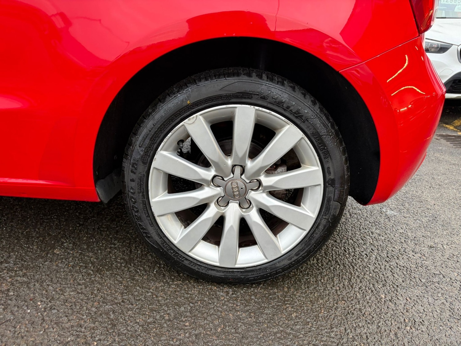 Used Audi A1 2012 for sale - 76652752: Photo 10