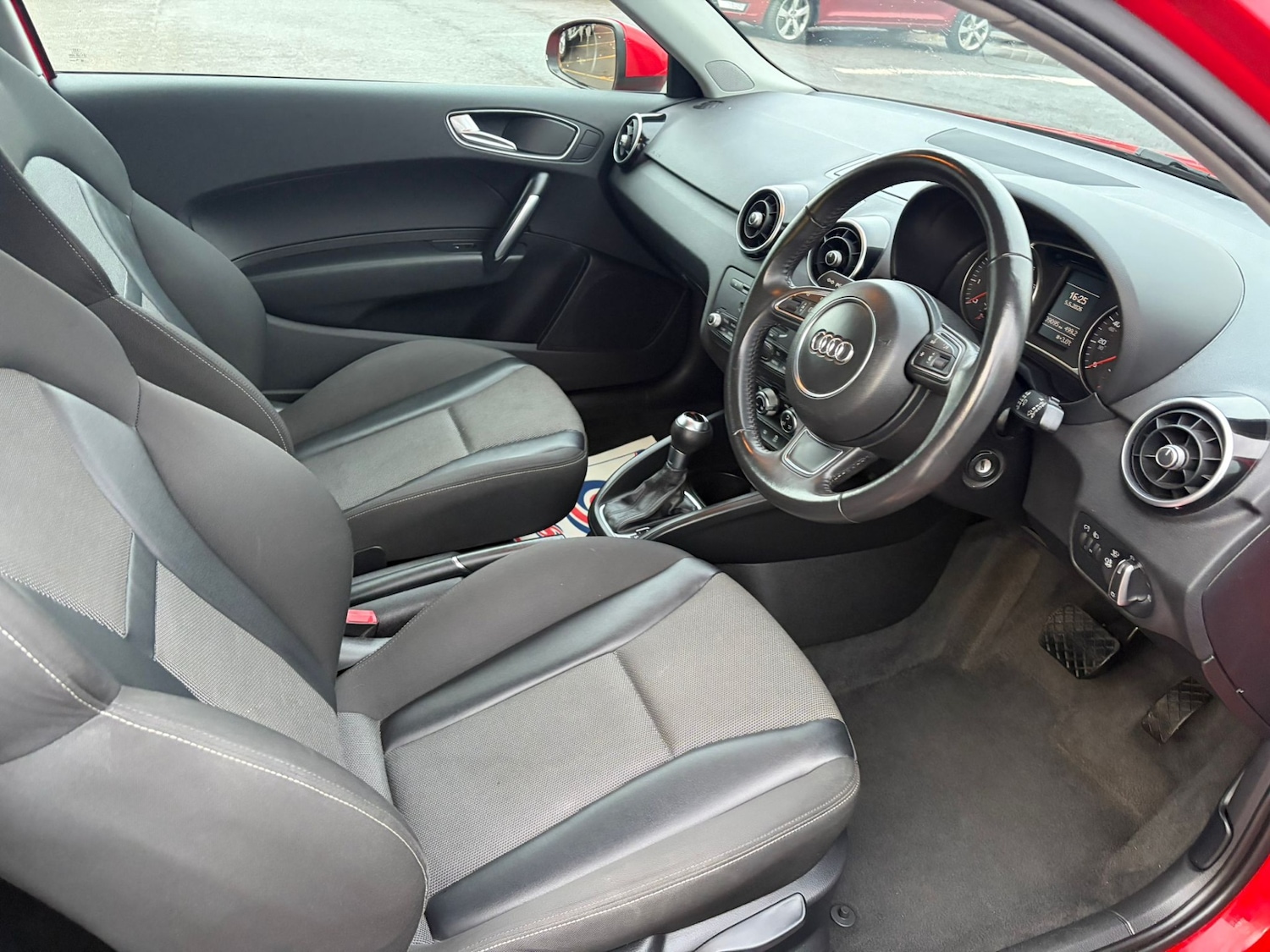 Used Audi A1 2012 for sale - 76652752: Photo 16