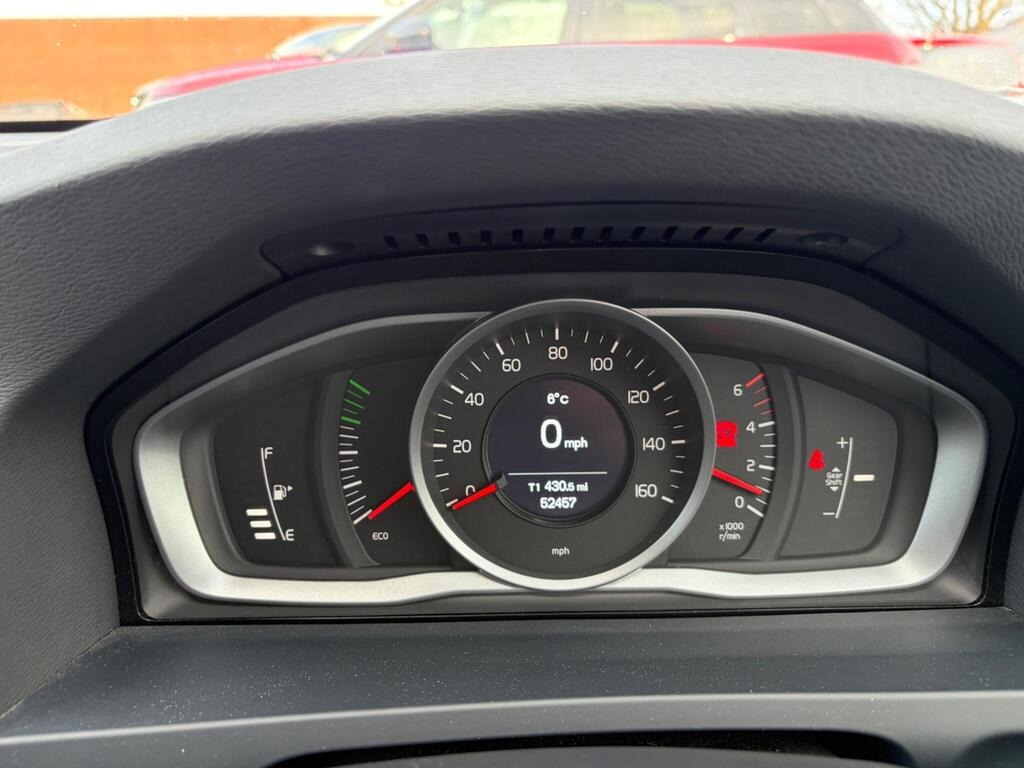 Used Volvo S60 2015 for sale - 77918036: Photo 14