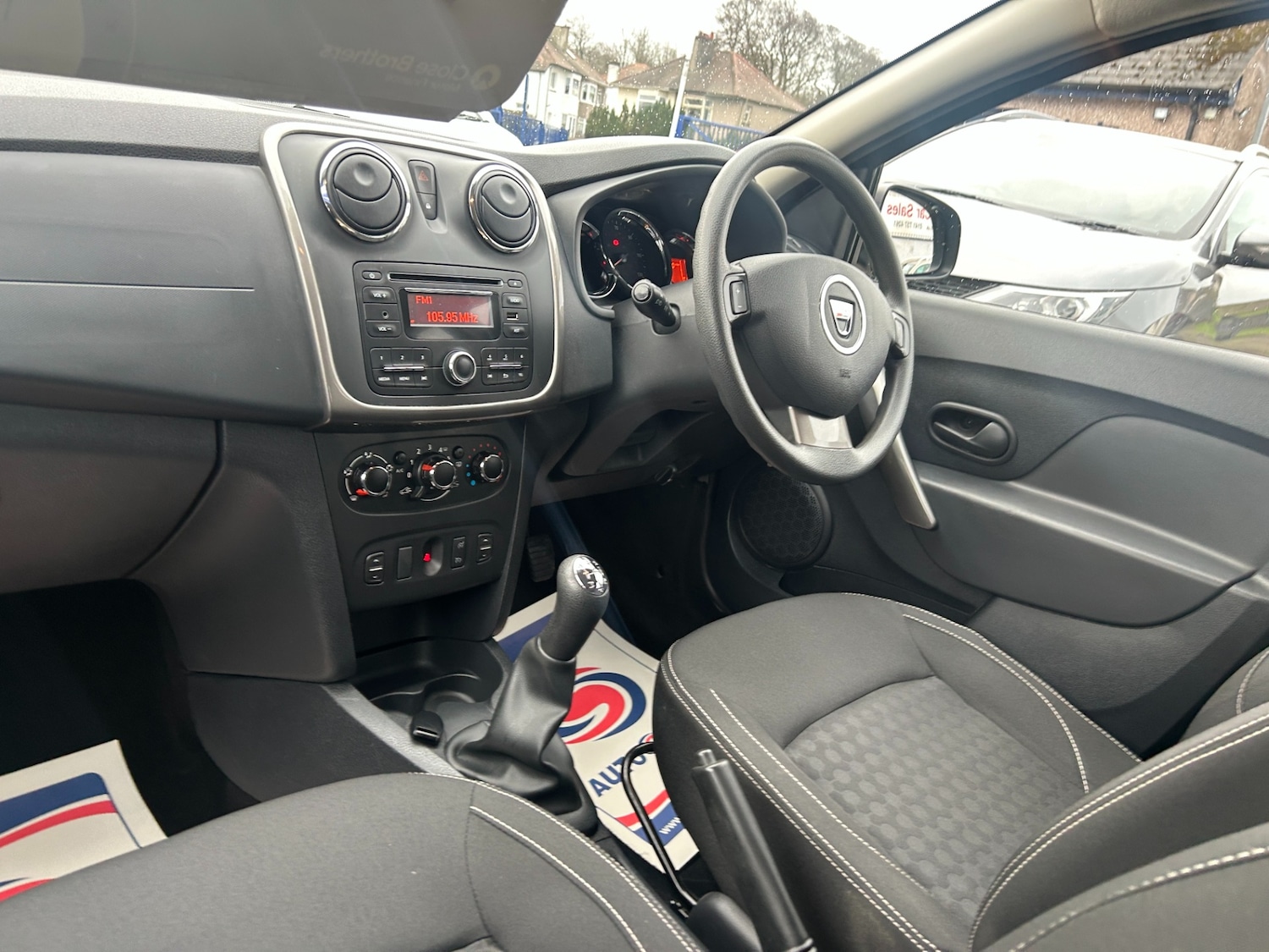 Used Dacia Sandero 2015 for sale - 77607295: Photo 16