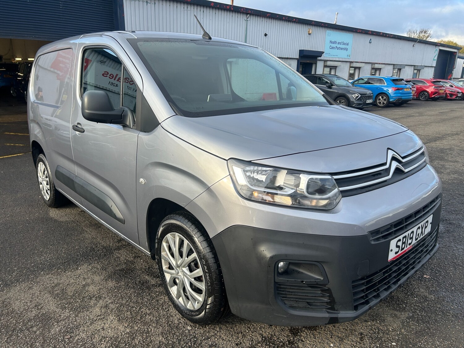 Used Citroen Berlingo 2019 for sale - 76556700: Photo 6