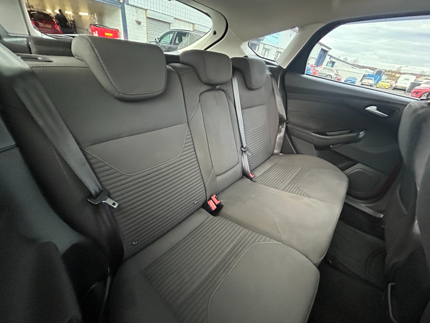 Used Ford Focus 2015 for sale - 77364038: Photo 15