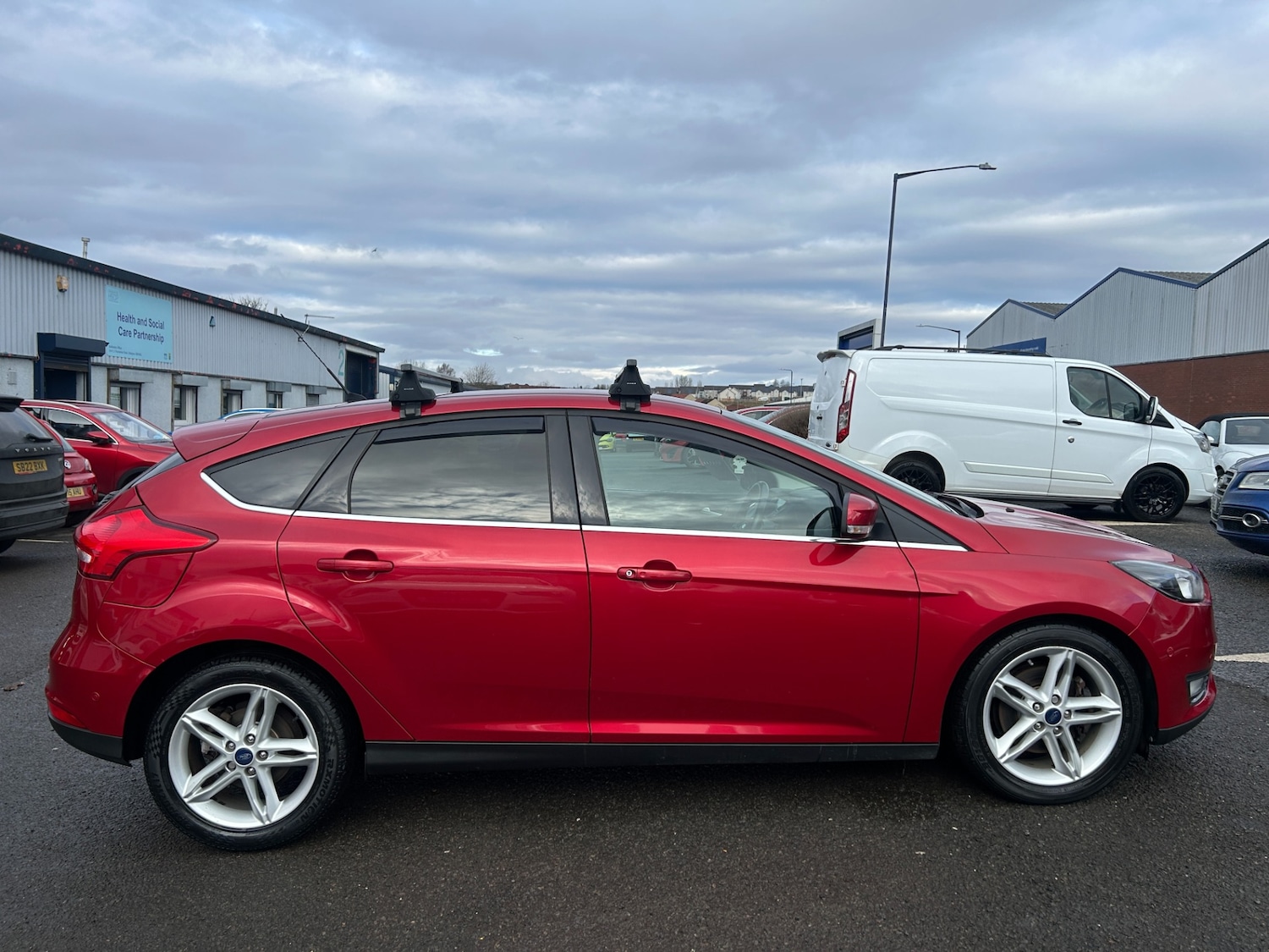 Used Ford Focus 2015 for sale - 77364038: Photo 9