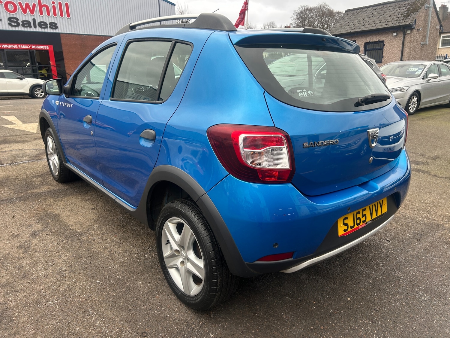 Used Dacia Sandero Stepway 2015 for sale - 77607212: Photo 9