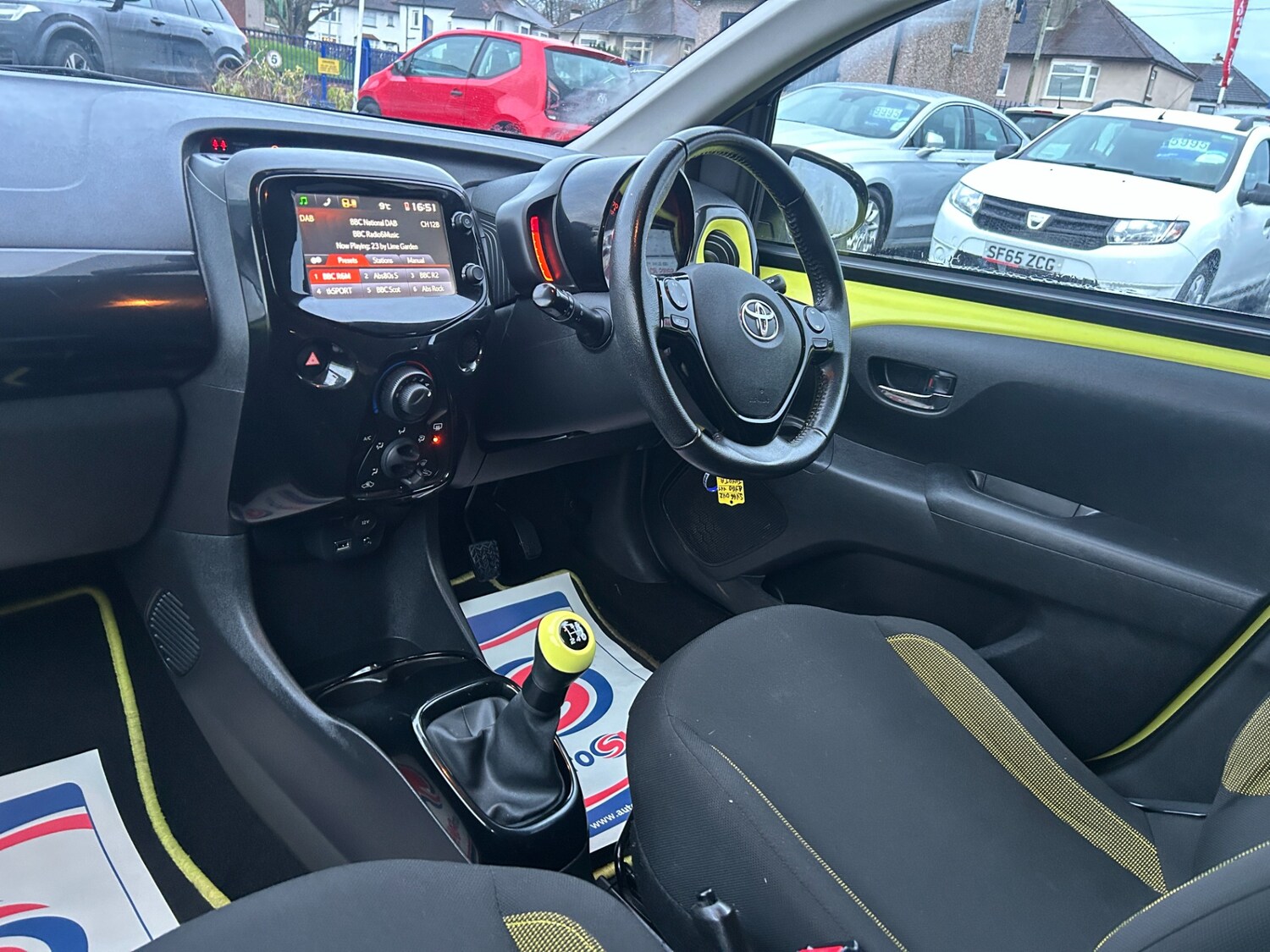 Used Toyota AYGO 2016 for sale - 77493000: Photo 17