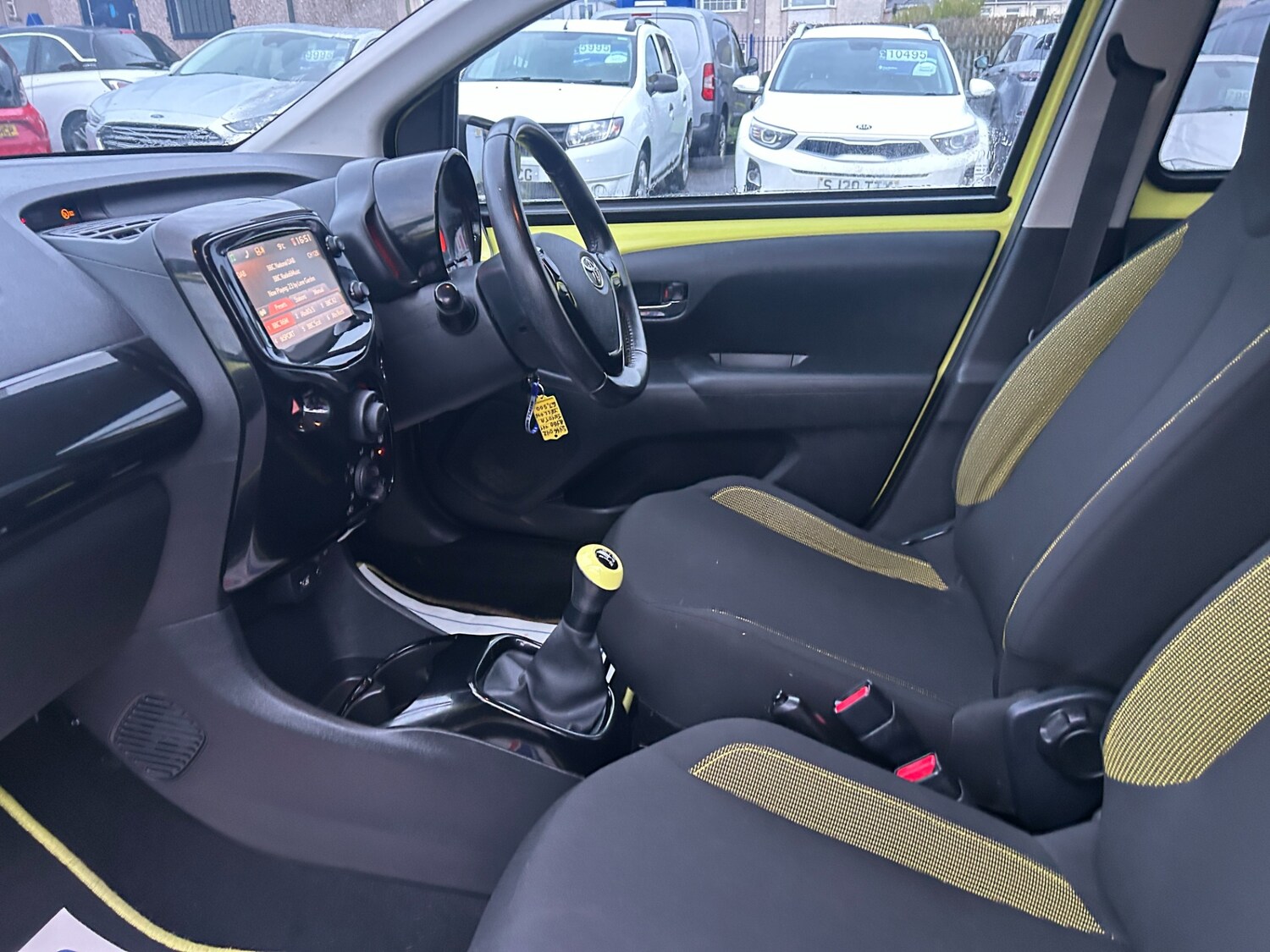 Used Toyota AYGO 2016 for sale - 77493000: Photo 18