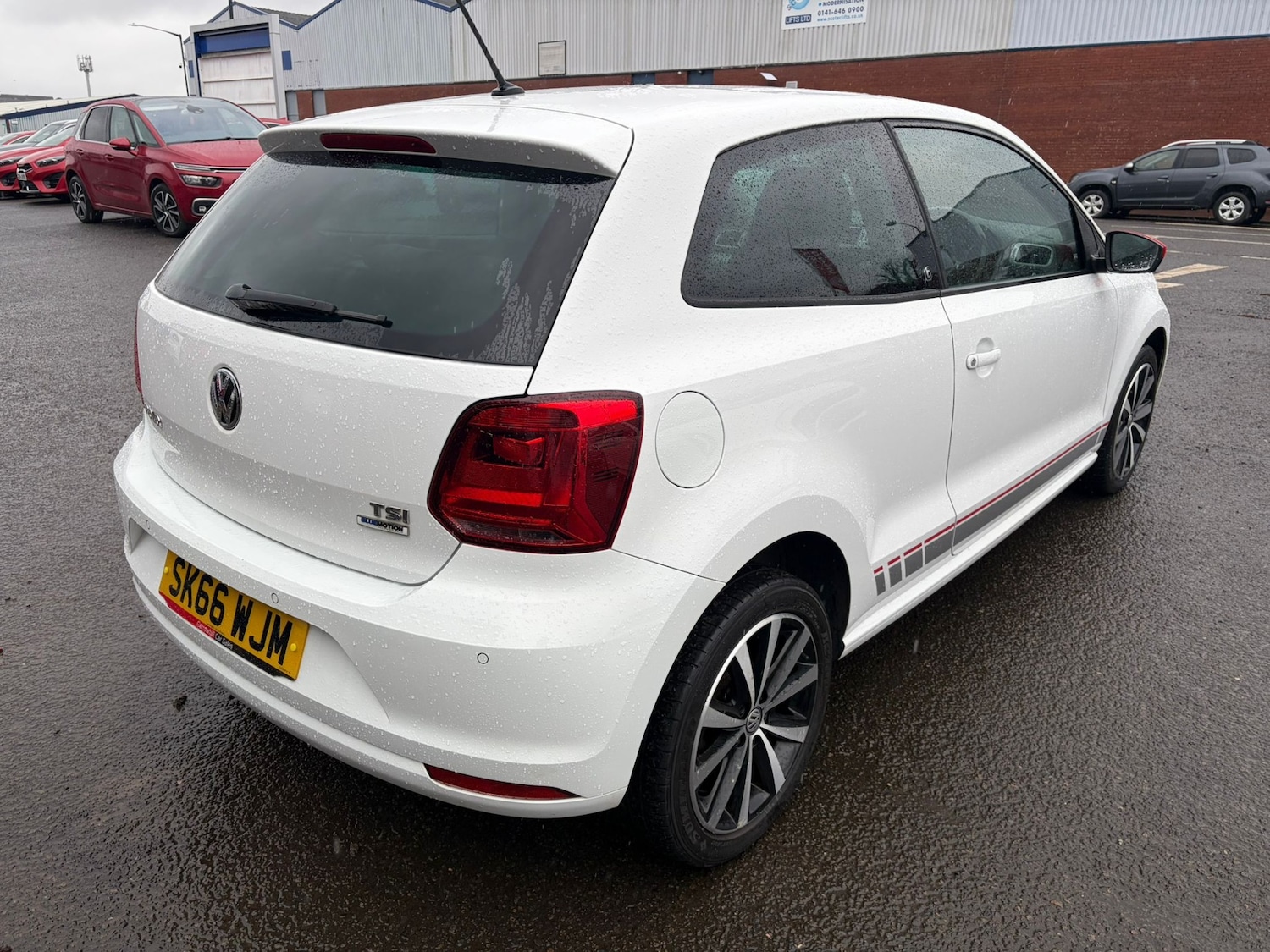 Used Volkswagen Polo 2016 for sale - 78092920: Photo 6