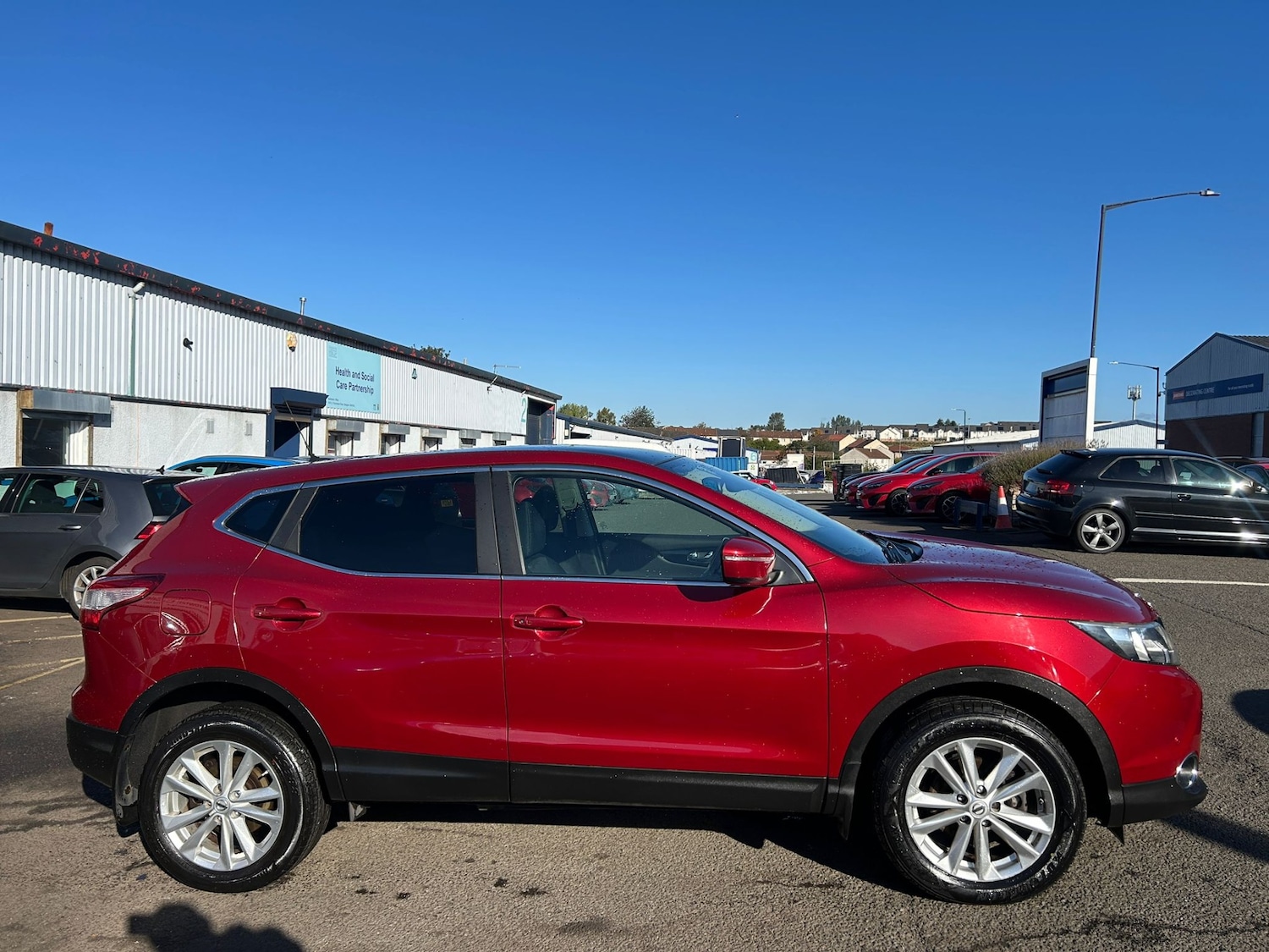 Used Nissan Qashqai 2014 for sale - 76696778: Photo 11