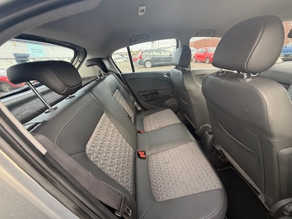 Used Vauxhall Corsa 2014 for sale - 76220523: Photo 10