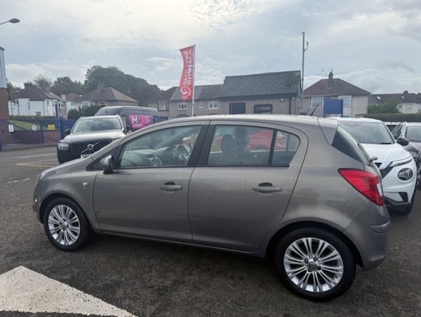 Used Vauxhall Corsa 2014 for sale - 76220523: Photo 3