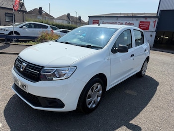 Used Dacia Sandero 2017 for sale - 79231285: Photo
