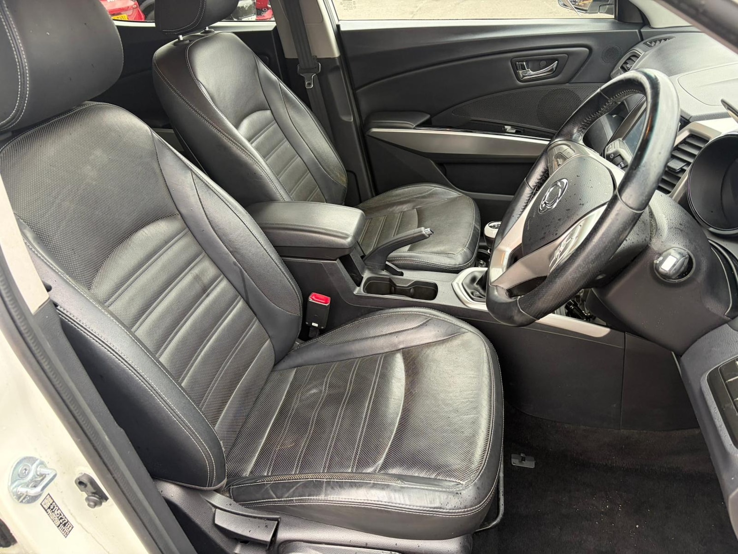 Used Ssangyong Tivoli 2016 for sale - 77916342: Photo 12