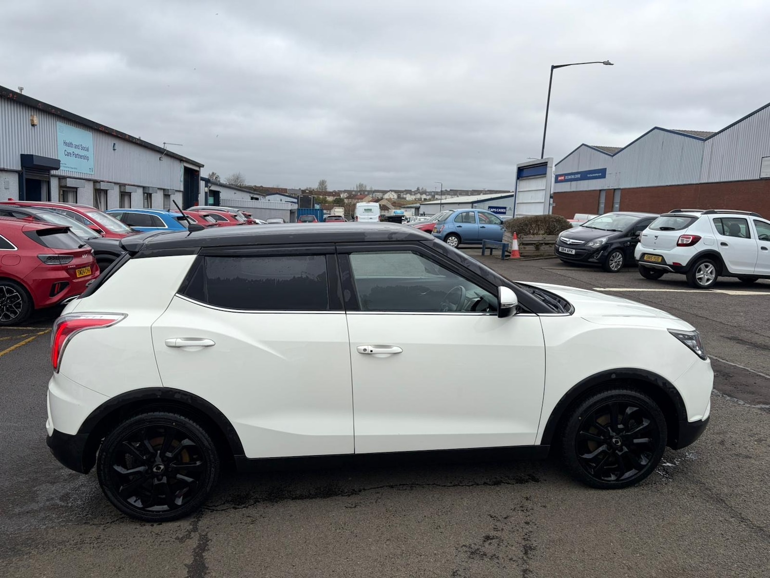 Used Ssangyong Tivoli 2016 for sale - 77916342: Photo 7