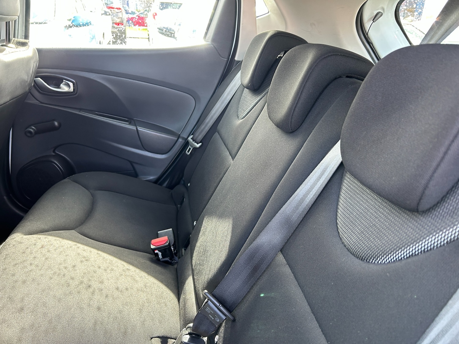 Used Renault Clio 2015 for sale - 78065351: Photo 15