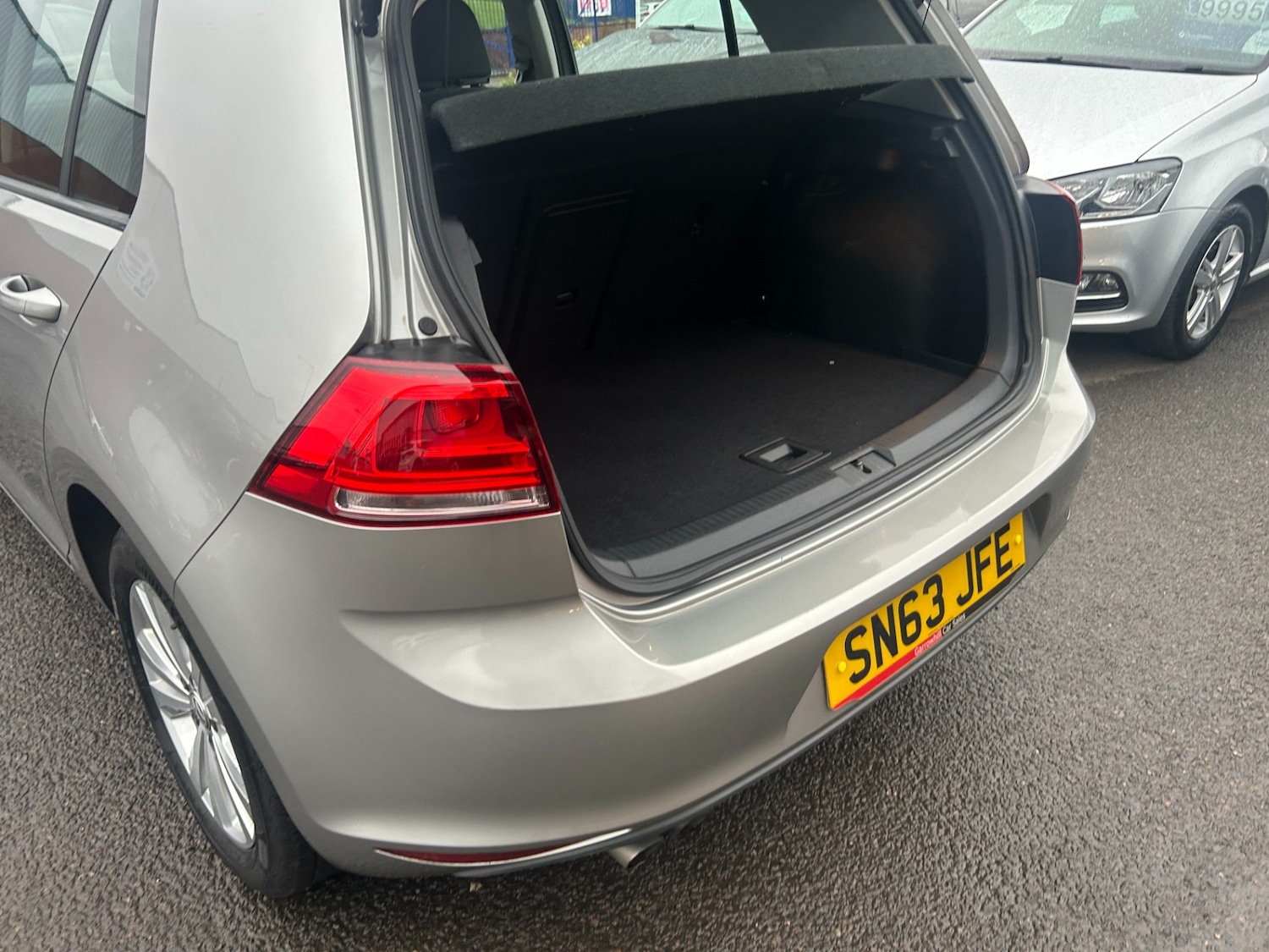 Used Volkswagen Golf 2013 for sale - 77989170: Photo 7