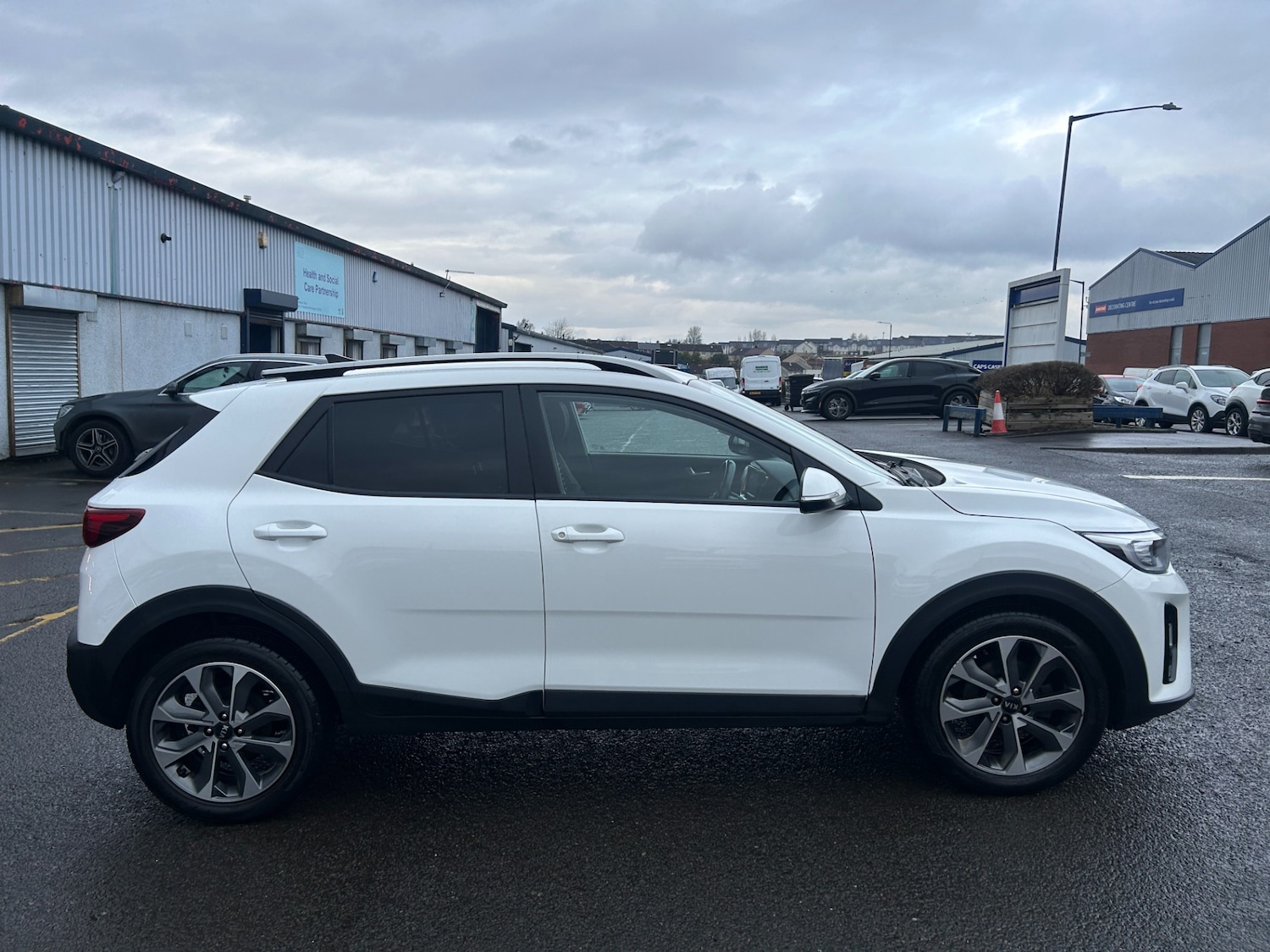 Used Kia Stonic 2020 for sale - 77491129: Photo 6