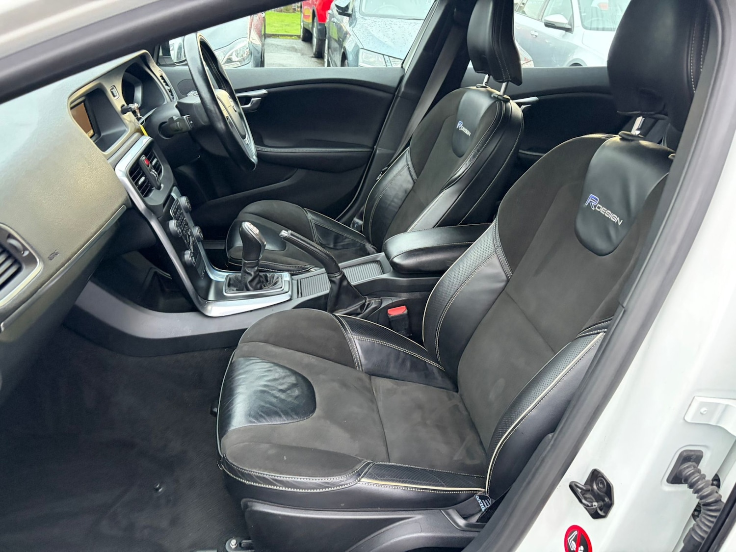 Used Volvo V40 2013 for sale - 77160657: Photo 11